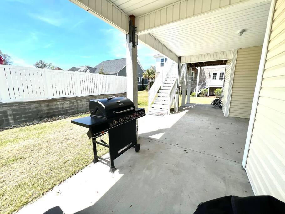 Walk To The Beach-Sleeps 10 And Golfcart Миртъл Бийч Екстериор снимка