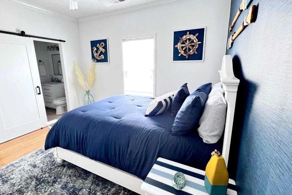 Walk To The Beach-Sleeps 10 And Golfcart Миртъл Бийч Екстериор снимка