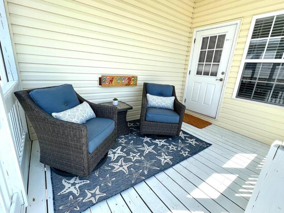Walk To The Beach-Sleeps 10 And Golfcart Миртъл Бийч Екстериор снимка